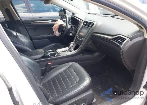 2013 Ford Fusion Hybrid Se из США, поврежденный, VIN 3FA6P0LU0DR198711